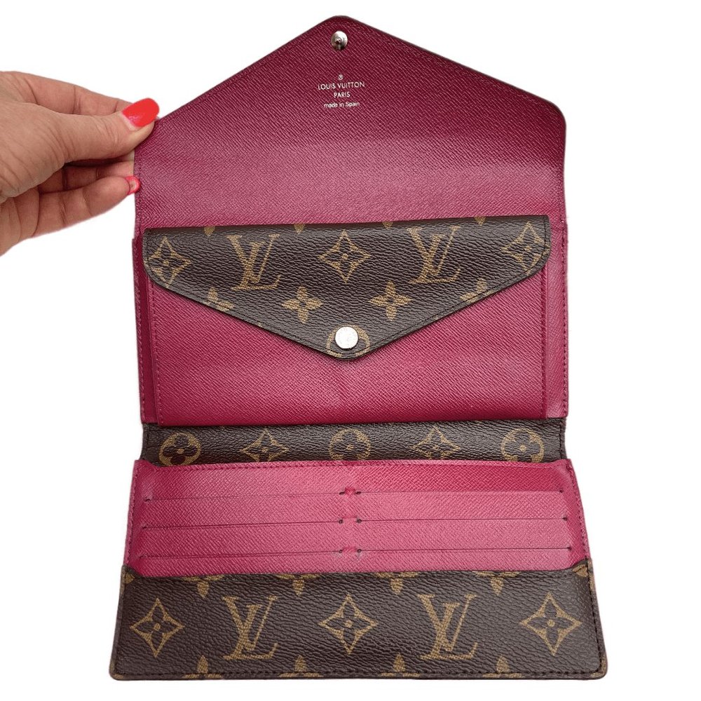 Auc LV Portefeuille Marie Lou Monogram Epi Leather Long Trifold Wallet on Chain - Picture 3 of 13